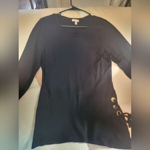 Womans Knit Tuhic Sweater